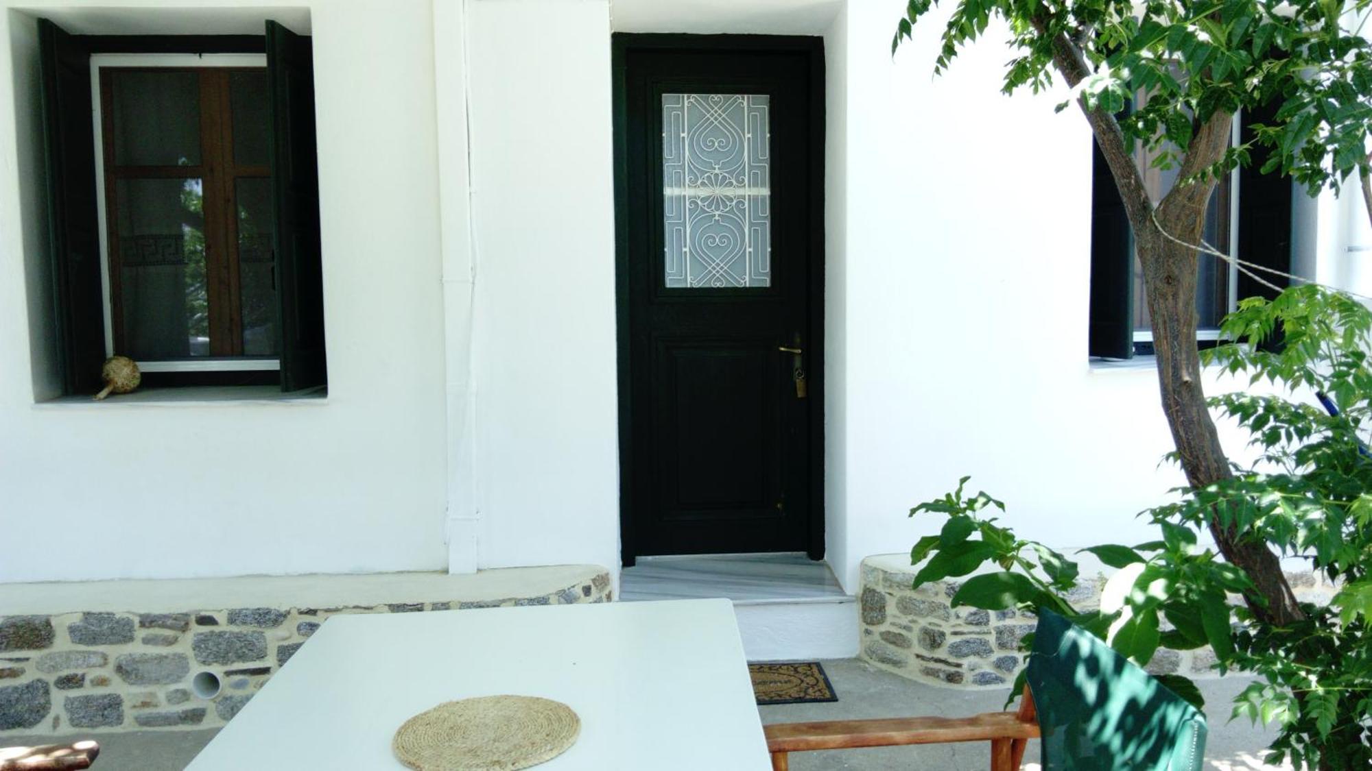 Zacharoula 2 * Μαγγανίτη