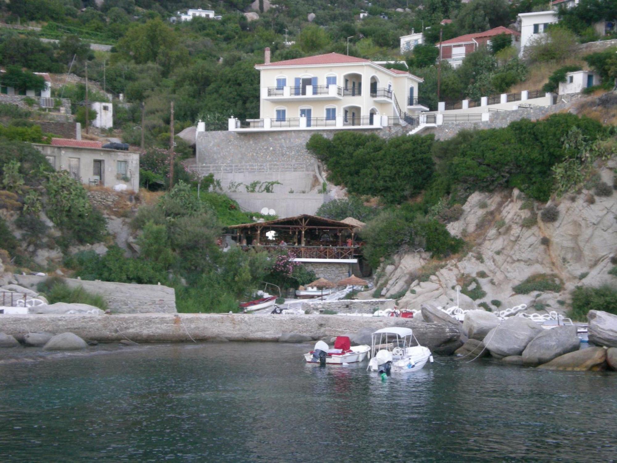 Zacharoula 2 *